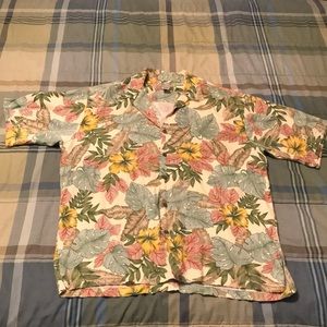 Hawaiian shirt